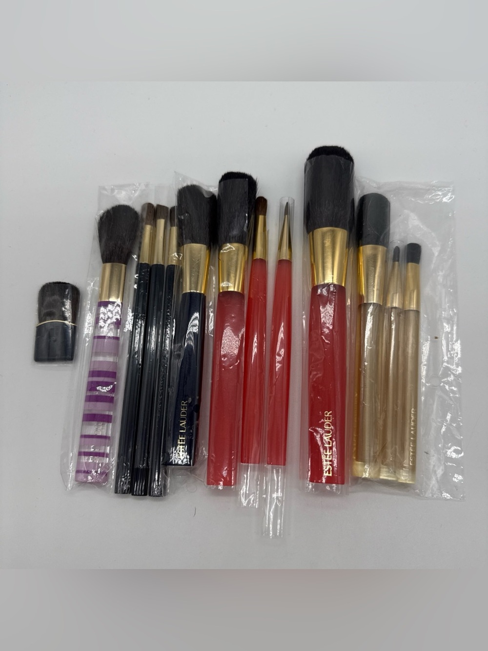 Lot Of 13 Vintage Estee Lauder Makeup Brushes Face Cheek Eye Powder Bronzer NEW